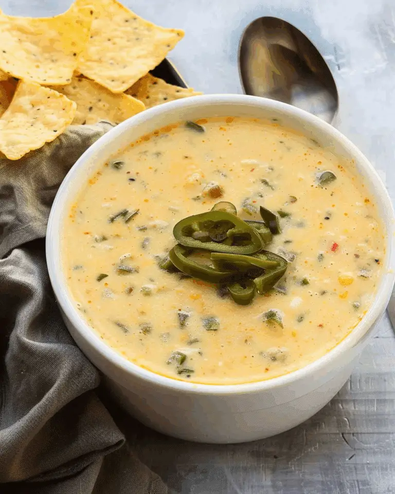 Green Chile Cheese Soup