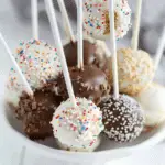 Easy No-Bake Cake Pops Recipe