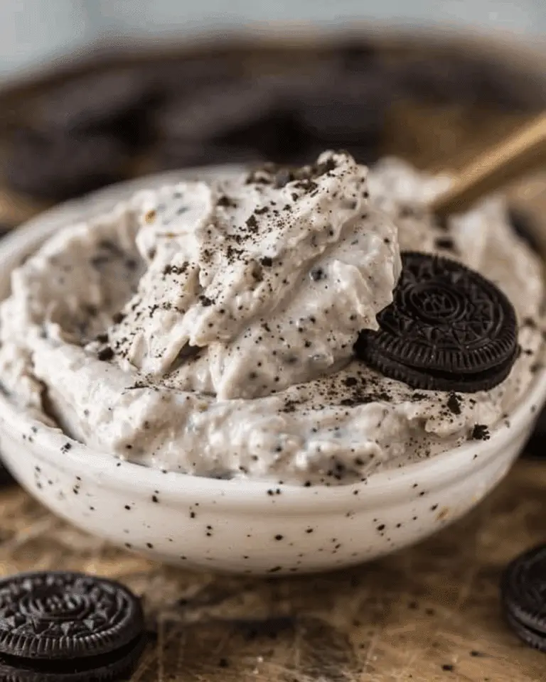 Sweet And Creamy Oreo Dip