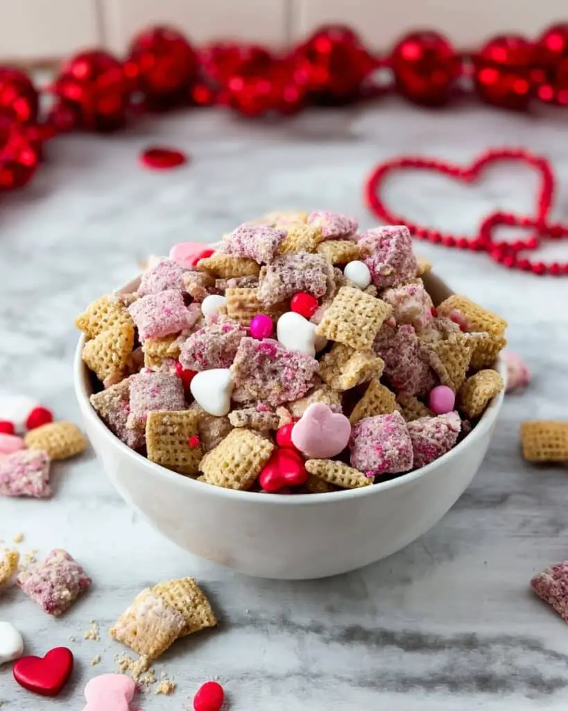 Strawberry Crunch Party Mix Recipe