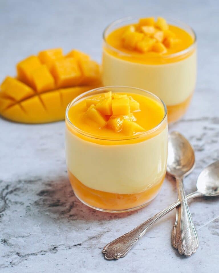 3 Ingredient Mango Mousse (Eggless and Gelatin free) Recipe