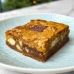 Quick & Easy Biscoff Blondies with White Chocolate Recipe