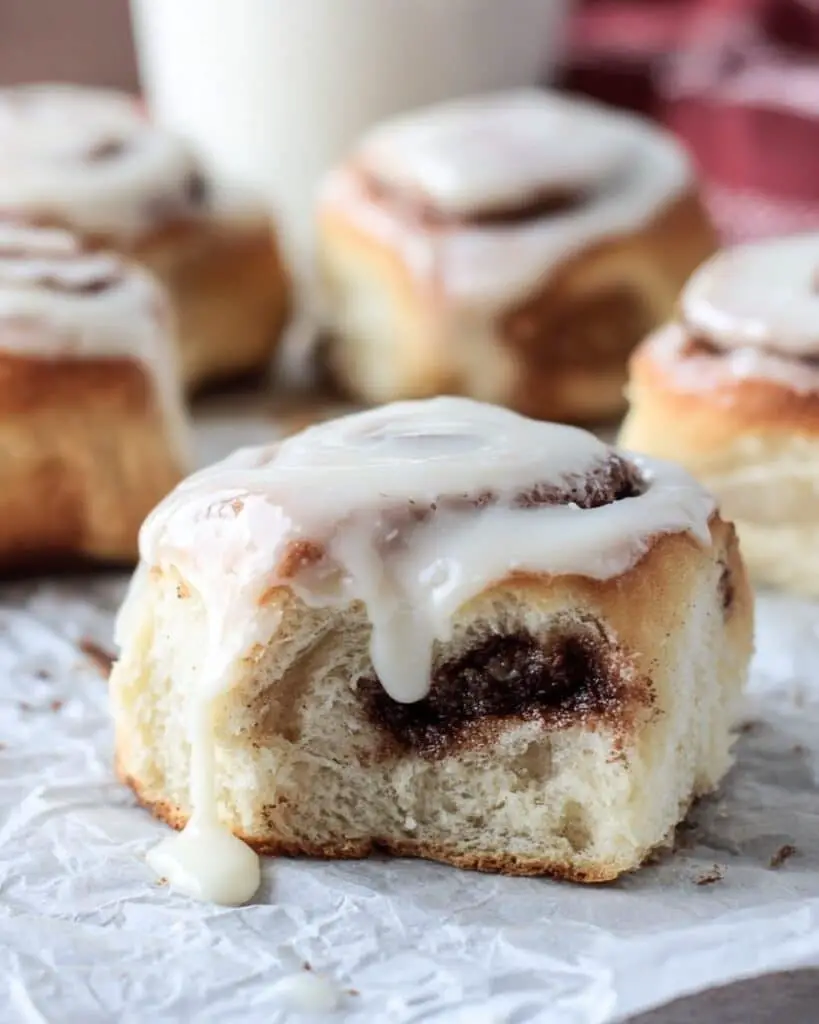 Nutella Cream Cheese Cinnamon Rolls Recipe