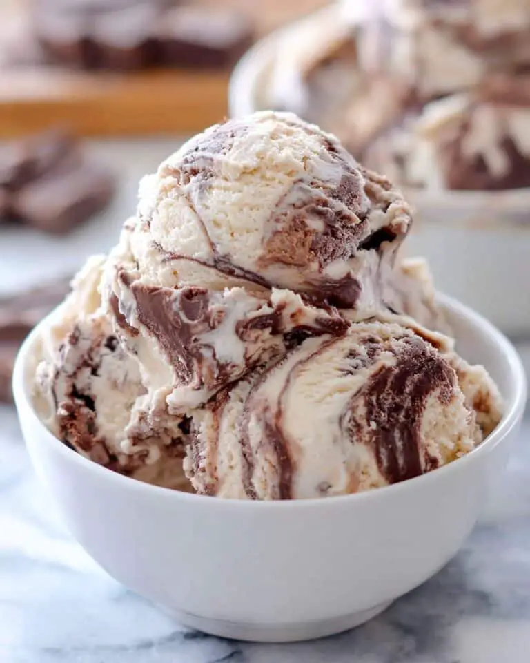 No Churn Moose Tracks Ice Cream Recipe