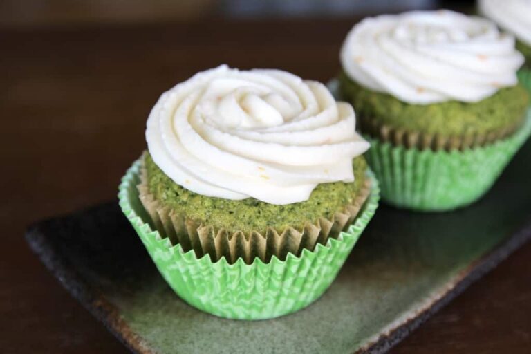 Spinach Cupcakes with Orange Frosting Recipe