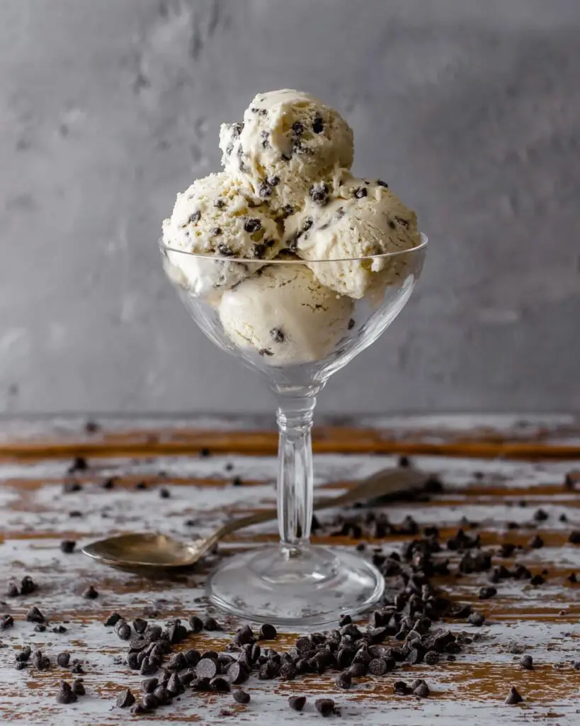 Stracciatella Gelato Recipe With Milk Cream Recipe