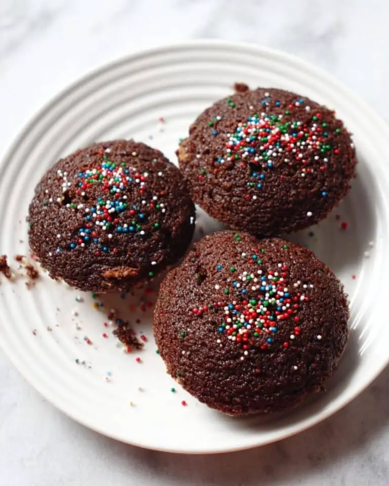Chocolate Idli Cake – Eggless Steamed Idli Cakes Recipe