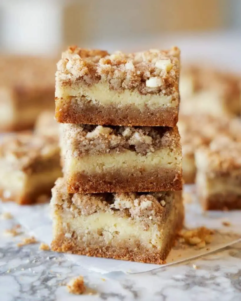 Cinnamon Streusel White Chocolate Blondies Recipe