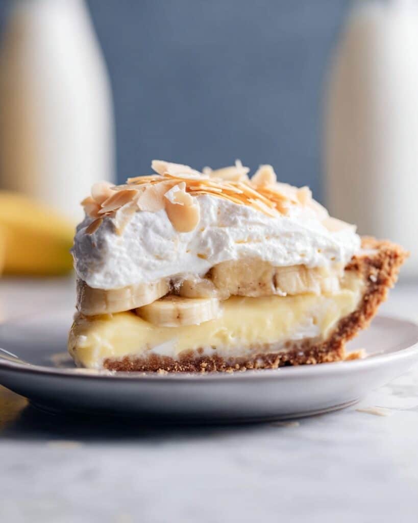 Classic Banana Cream Pie Recipe