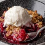 Strawberry Crisp Bars Recipe