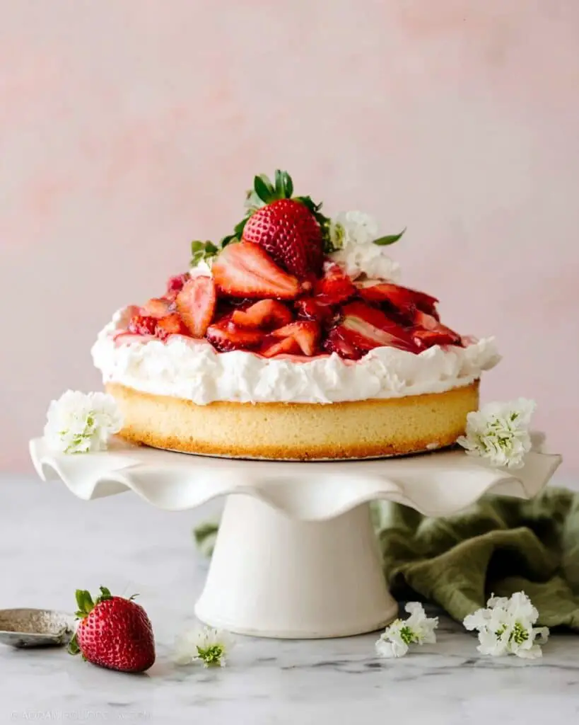 One Layer Strawberry Shortcake Cake Recipe
