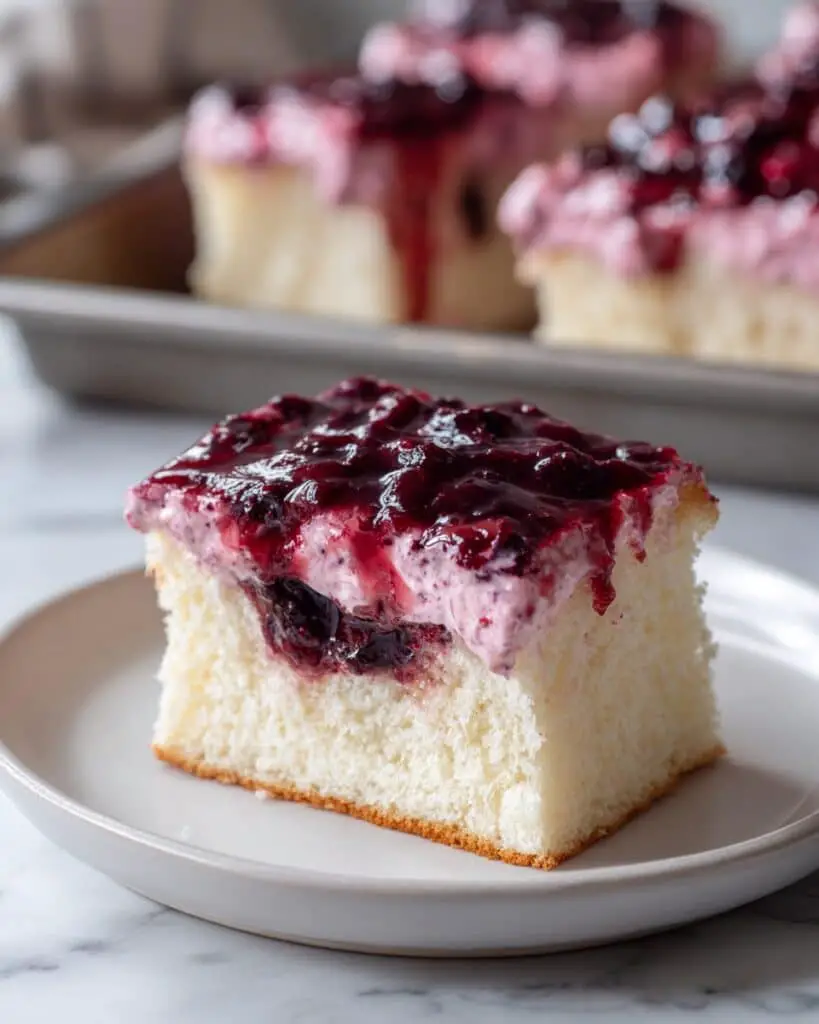 Blackberry Cinnamon Rolls Recipe